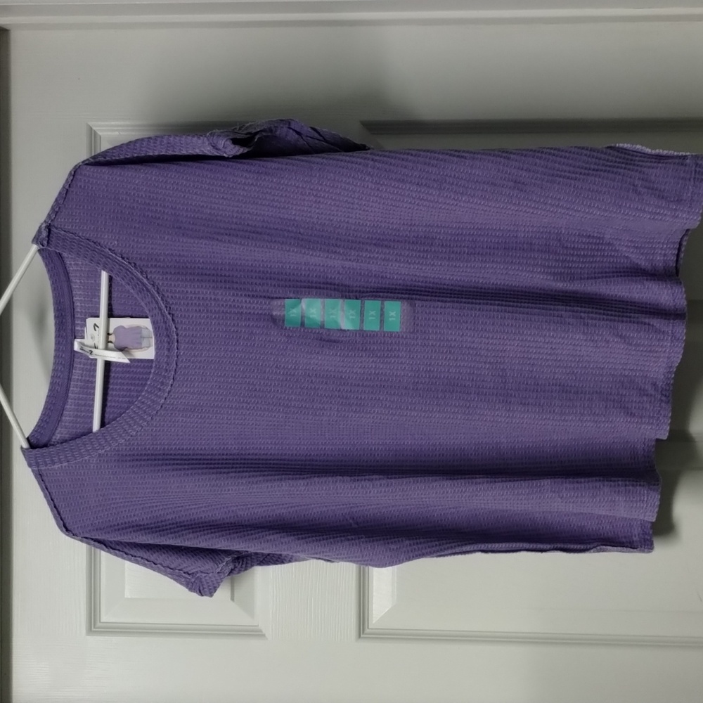 Seven7 women size 1X, 3X waffle knit top shirt purple